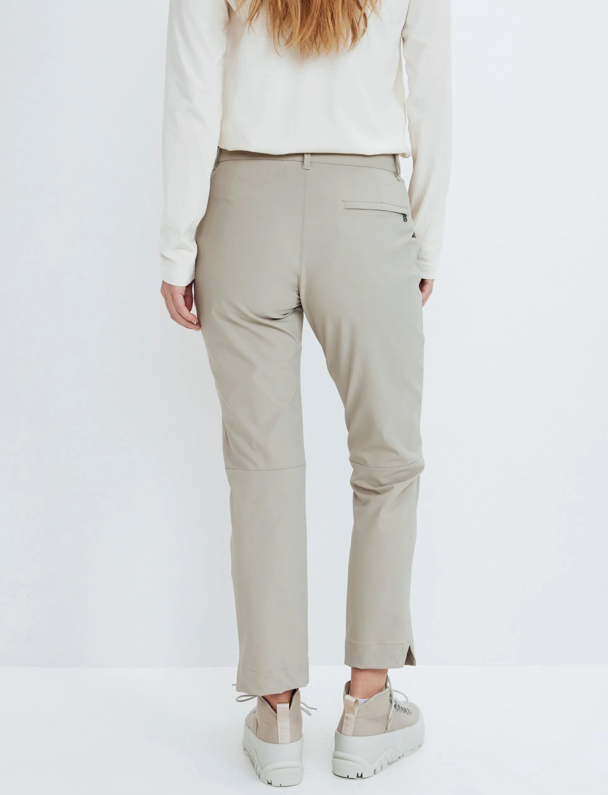 Juliette W Tech Pant - Lt Beige